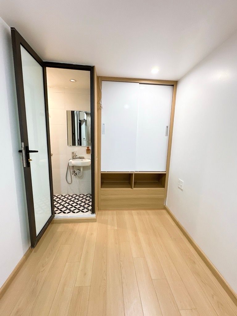 Bán nhà Kim Ngưu - diện tích 14m2 5 tầng - Nhà đẹp, sổ đỏ riêng chính chủ - giá 4,3 tỷ