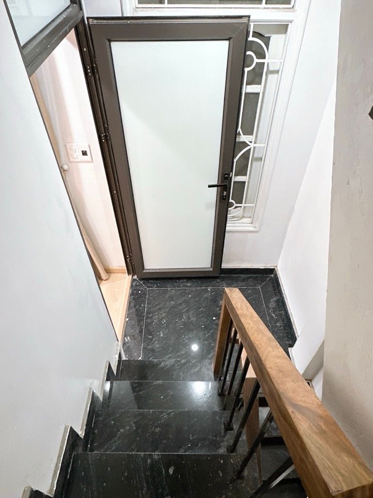 Bán nhà Kim Ngưu - diện tích 14m2 5 tầng - Nhà đẹp, sổ đỏ riêng chính chủ - giá 4,3 tỷ