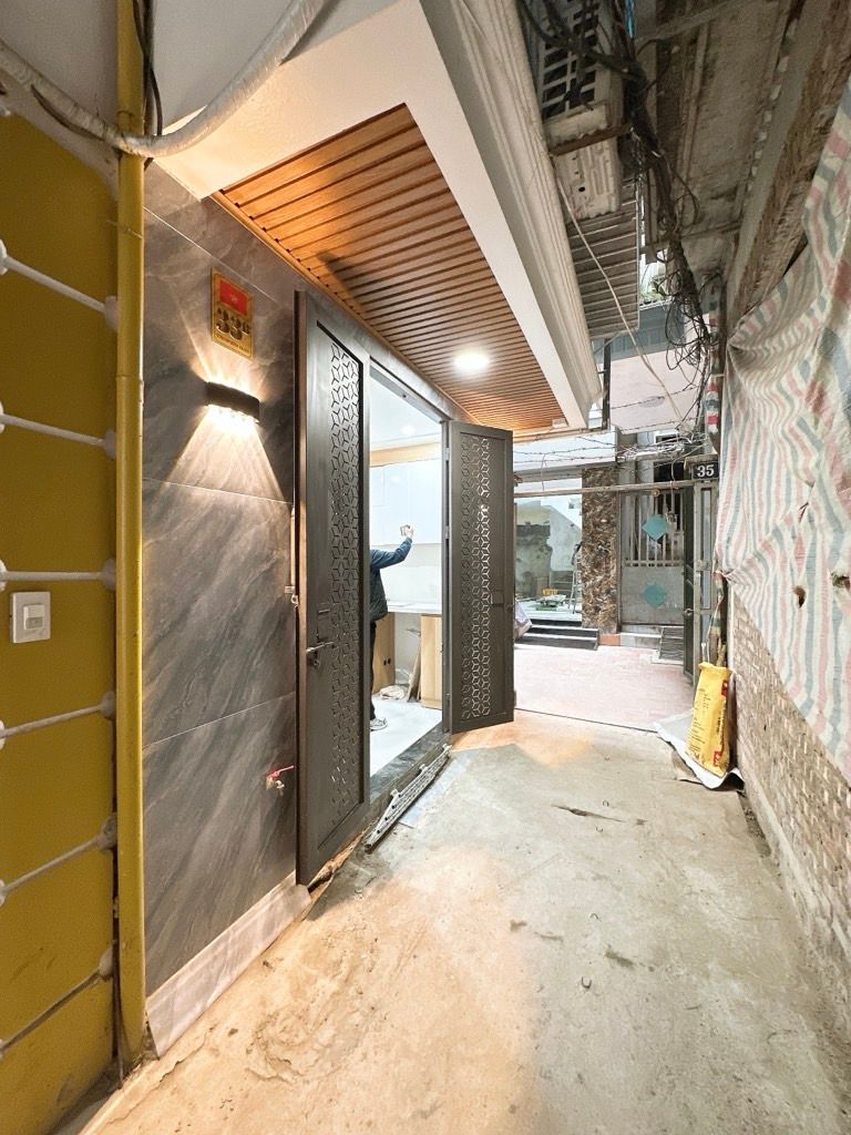 Bán nhà Kim Ngưu - diện tích 14m2 5 tầng - Nhà đẹp, sổ đỏ riêng chính chủ - giá 4,3 tỷ