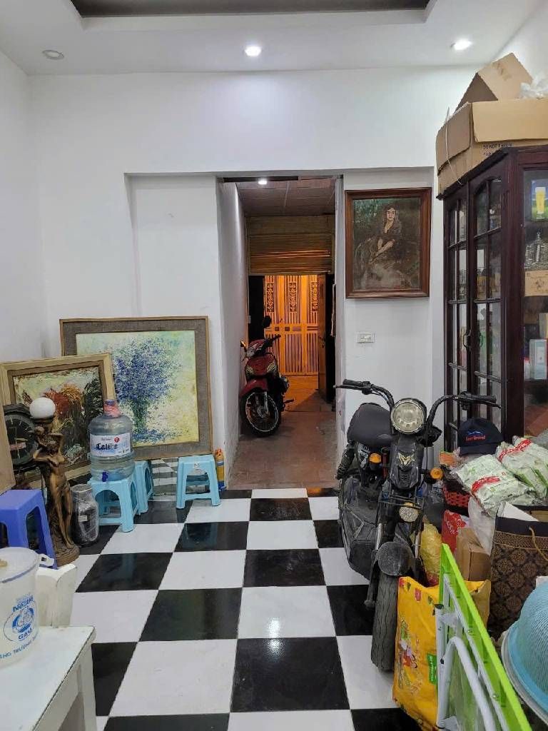 Bán nhà Văn Hương - diện tích 31,1m2 4 tầng - Nhà nhỏ xinh, yên tĩnh - giá 8 tỷ