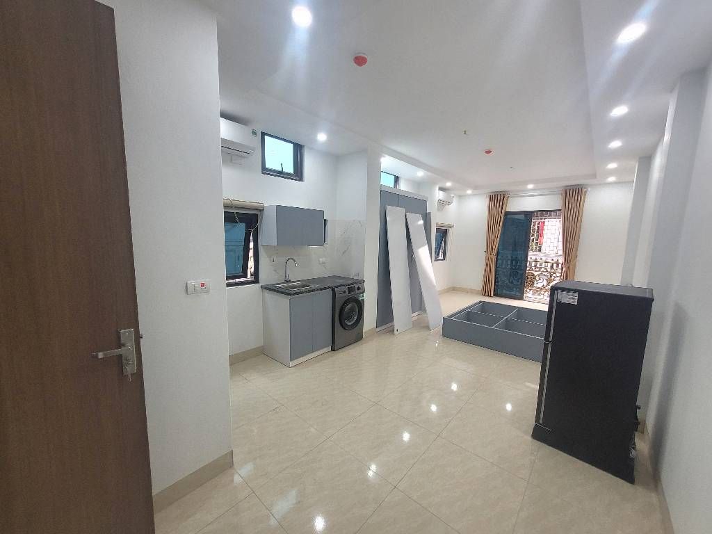 Bán nhà Vũ Hữu - diện tích 37m2 7 tầng - Mặt phố, lô góc - giá 19,5 tỷ