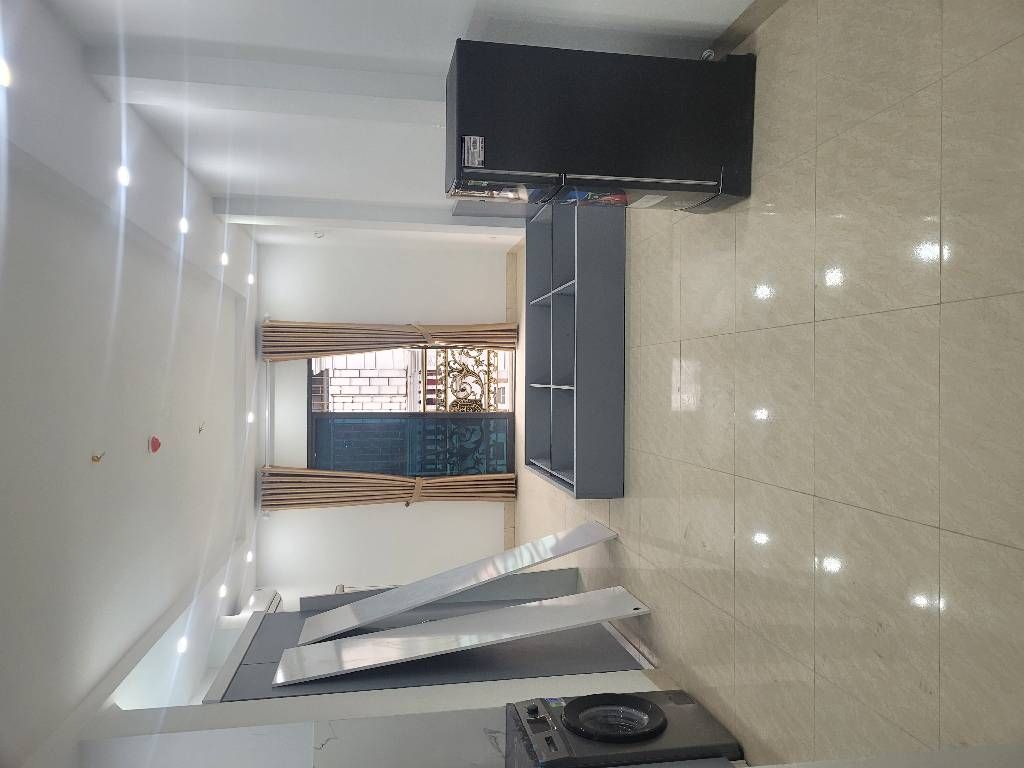 Bán nhà Vũ Hữu - diện tích 37m2 7 tầng - Mặt phố, lô góc - giá 19,5 tỷ