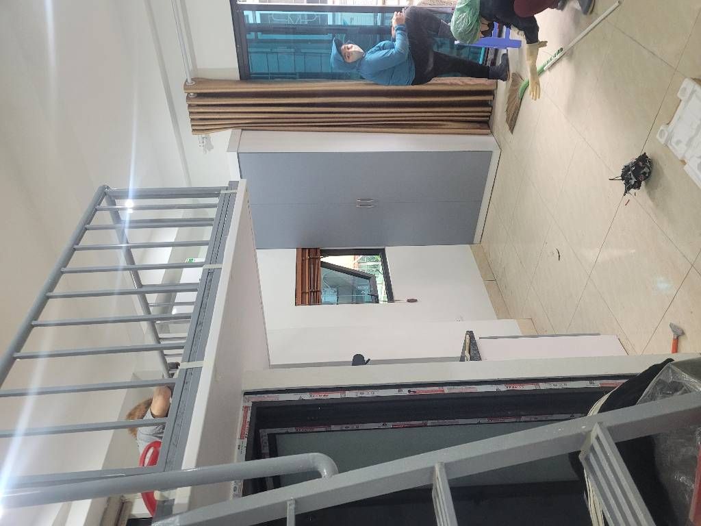 Bán nhà Vũ Hữu - diện tích 37m2 7 tầng - Mặt phố, lô góc - giá 19,5 tỷ