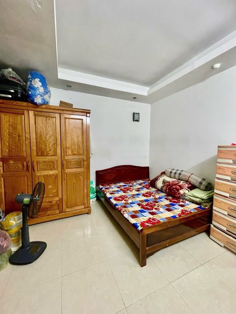 Bán nhà Láng - diện tích 55m2 1 tầng - Thang máy - giá 2,75 tỷ