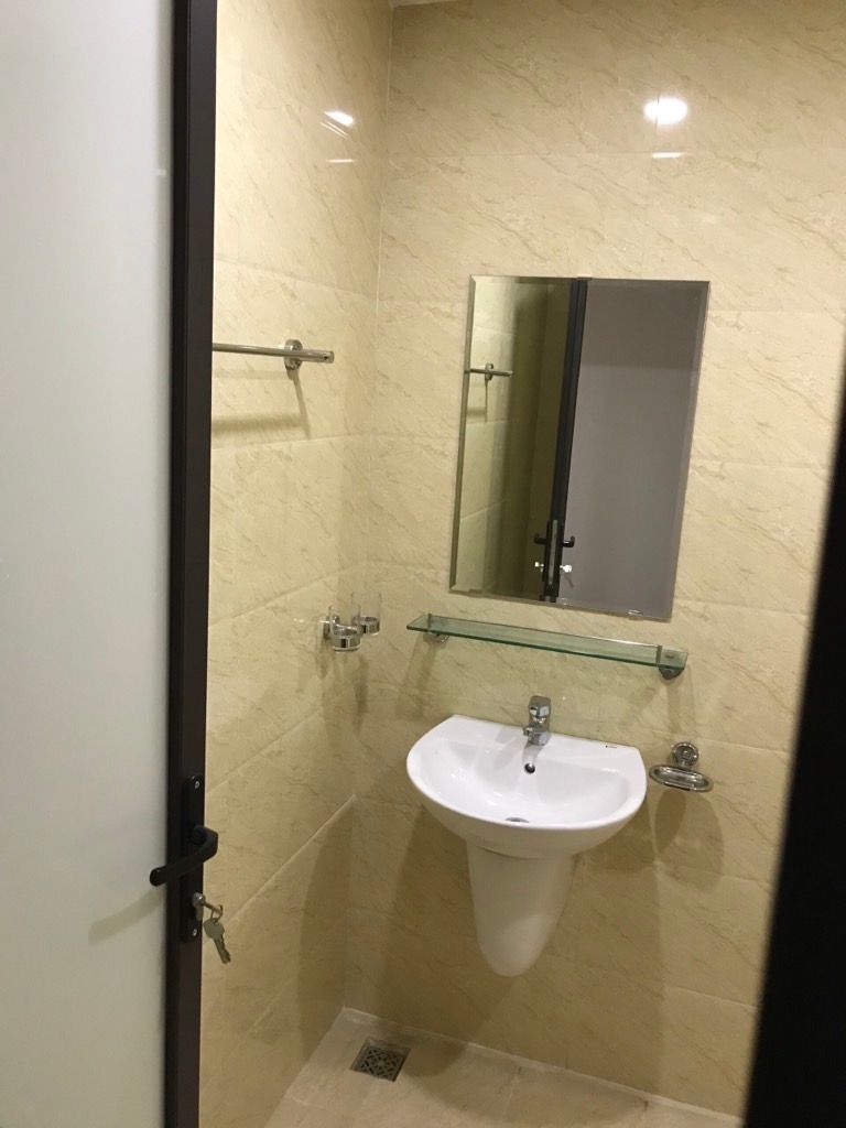 Bán nhà Yên Lãng - diện tích 51.7m2 6 tầng - gần ô tô - giá 21,5 tỷ