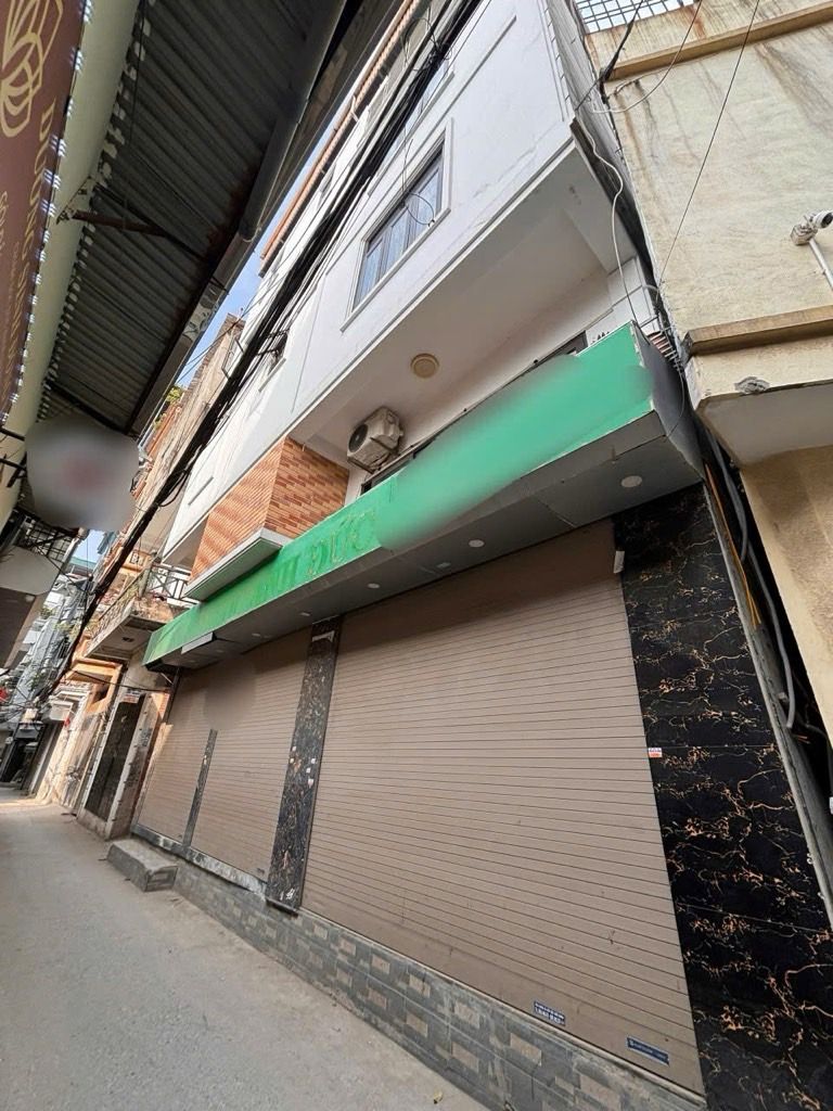 Bán nhà Vĩnh Hưng - diện tích 40m2 5 tầng - ô tô 7 chỗ qua nhà - giá 6,8 tỷ