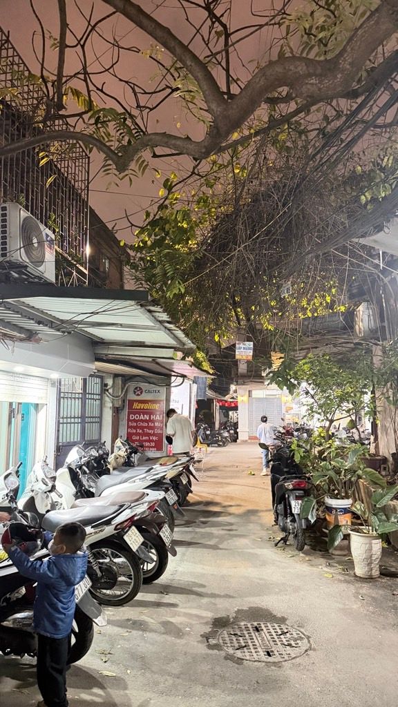 Bán nhà Văn Chương - diện tích 100m2 1 tầng - Kinh doanh ô tô vào nhà - giá 6,08 tỷ