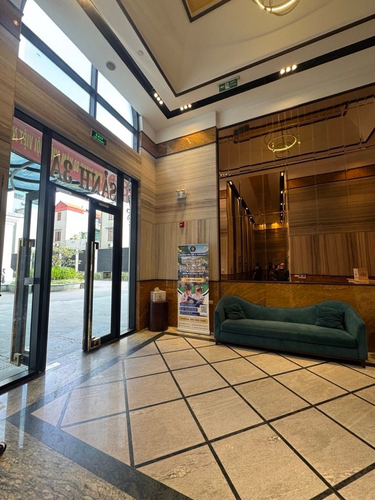 Bán nhà Đại Từ - diện tích 89,8m2 32 tầng - Lô góc - giá 9 tỷ