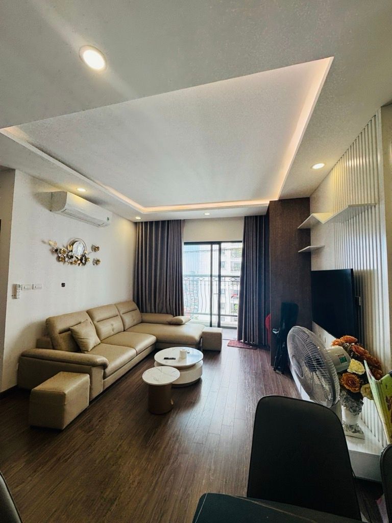 Bán nhà Đại Từ - diện tích 89,8m2 32 tầng - Lô góc - giá 9 tỷ