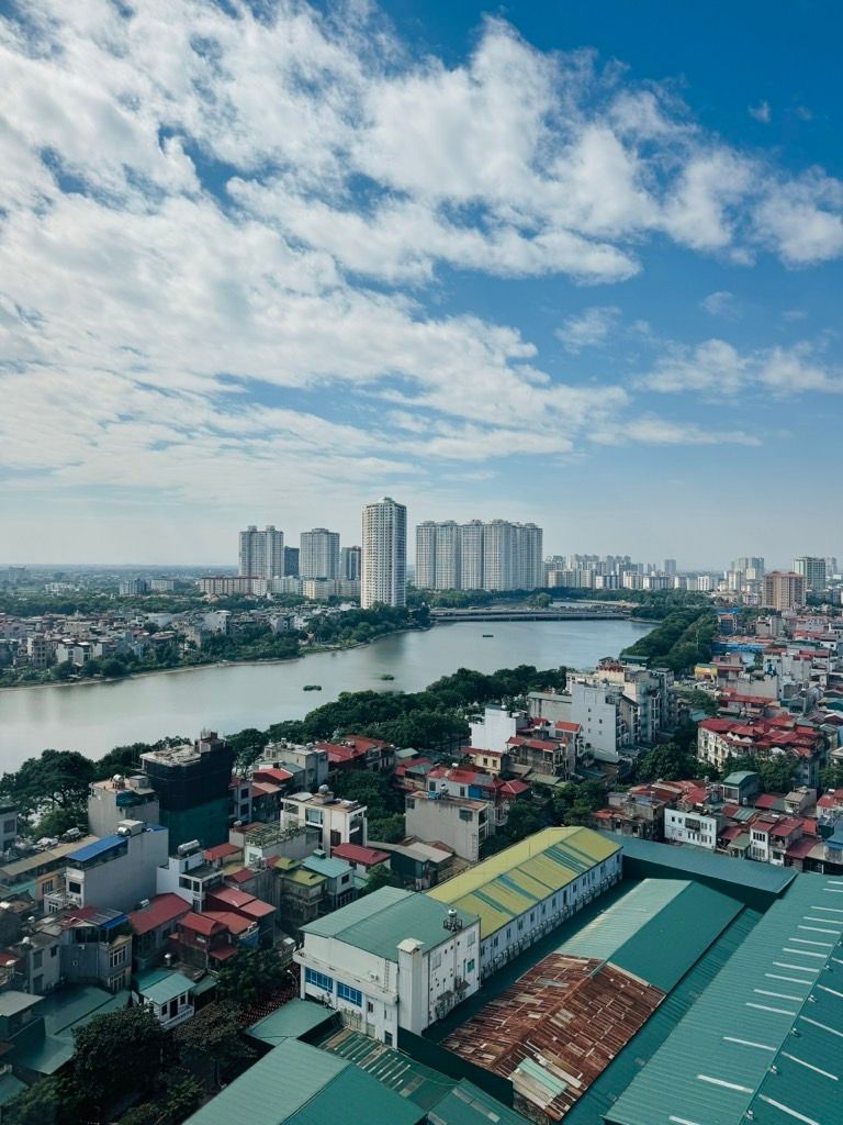 Bán nhà Đại Từ - diện tích 89,8m2 32 tầng - Lô góc - giá 9 tỷ