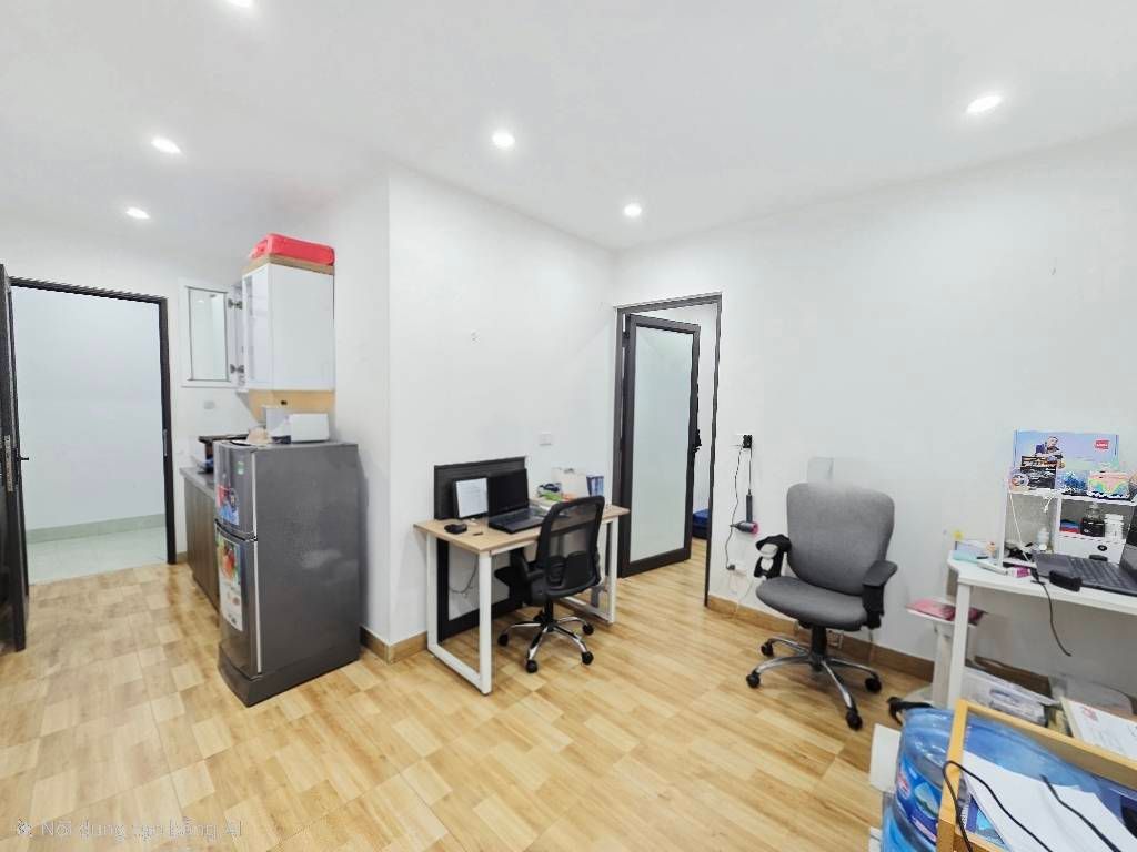 Bán nhà Vũ Hữu - diện tích 59.7m2 5 tầng - Mặt phố, nhà dân xây 2 thoáng - giá 18 tỷ