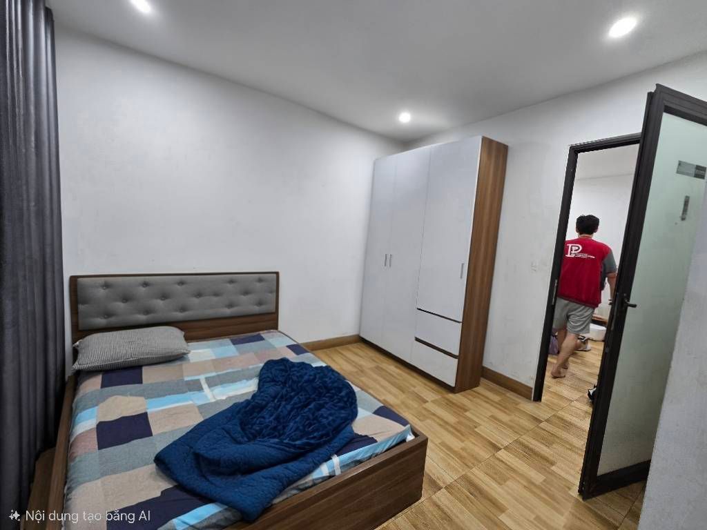 Bán nhà Vũ Hữu - diện tích 59.7m2 5 tầng - Mặt phố, nhà dân xây 2 thoáng - giá 18 tỷ