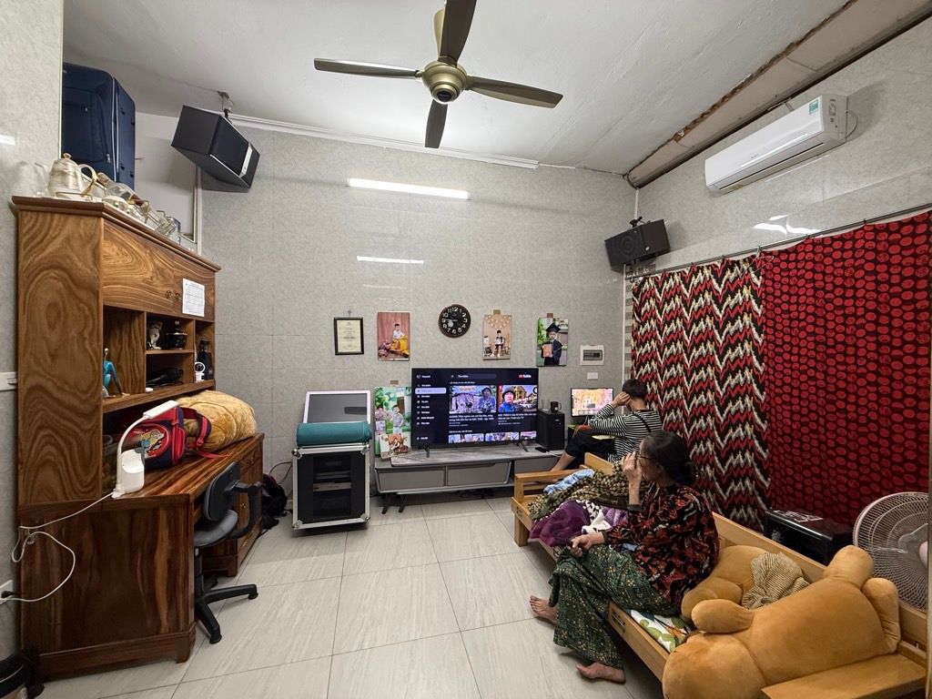 Bán nhà Chùa Quỳnh - diện tích 24,5m2 3 tầng - Mặt phố kinh doanh sầm uất - giá 16,5 tỷ