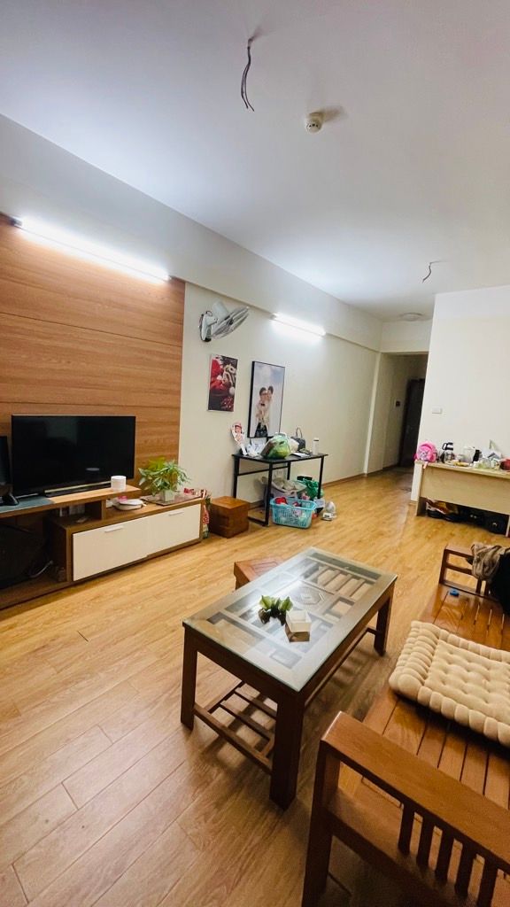 Bán nhà Trịnh Đình Cửu - diện tích 67.3m2 14 tầng - Thang máy - giá 6,4 tỷ