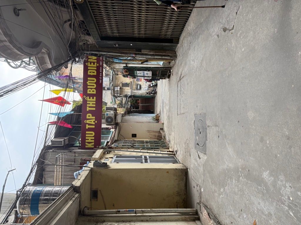 Bán nhà Lê Gia Định - diện tích 61.1m2 5 tầng - Nhà thiết kế xây 5 tầng, thoáng 2 mặt trước và sau - giá 17,5 tỷ