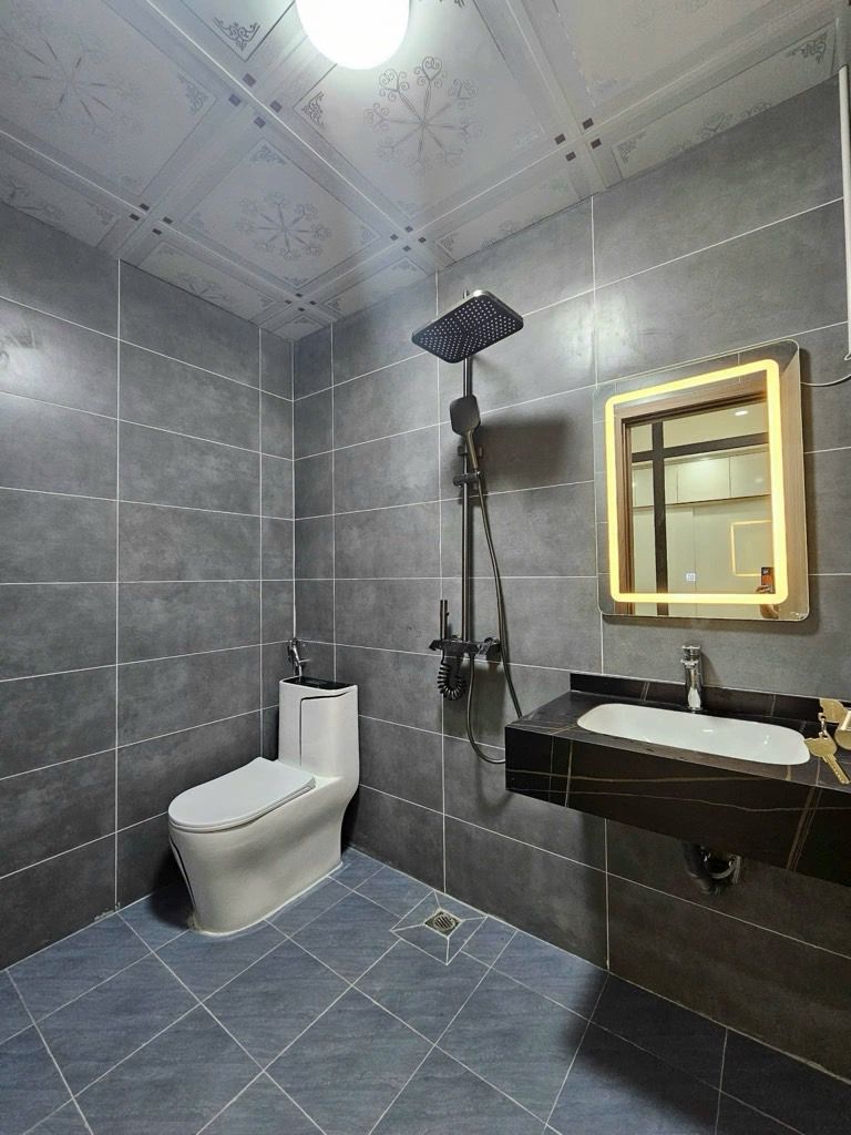 Bán nhà Bắc Linh đàm - diện tích 70.8m2 1 tầng - Căn hộ tầng 10, nội thất mới - giá 5,8 tỷ