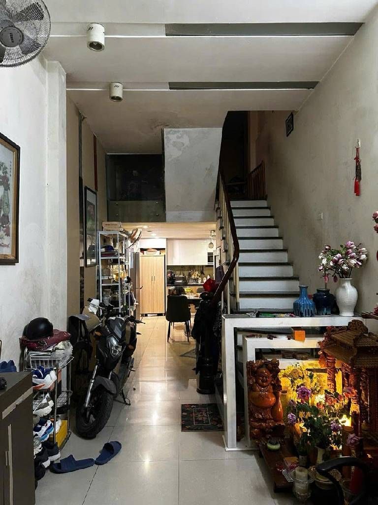 Bán nhà Thông Phong - diện tích 38.8m2 5 tầng - Mặt ngõ, sát ô tô - giá 11,9 tỷ