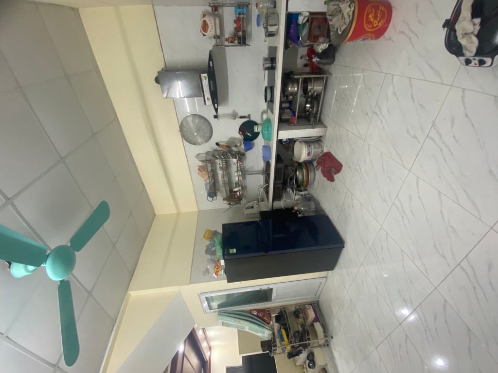 Bán nhà Hưng Phúc - diện tích 63,5m2 2 tầng - mặt ngõ ba gác - giá 5 tỷ