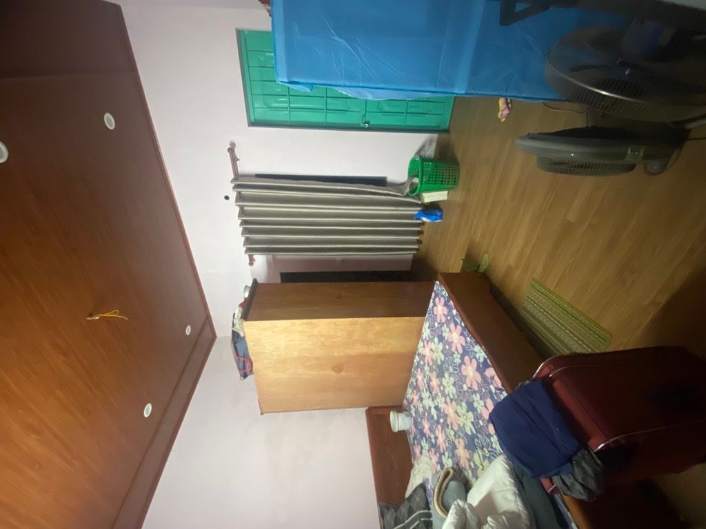 Bán nhà Hưng Phúc - diện tích 63,5m2 2 tầng - mặt ngõ ba gác - giá 5 tỷ