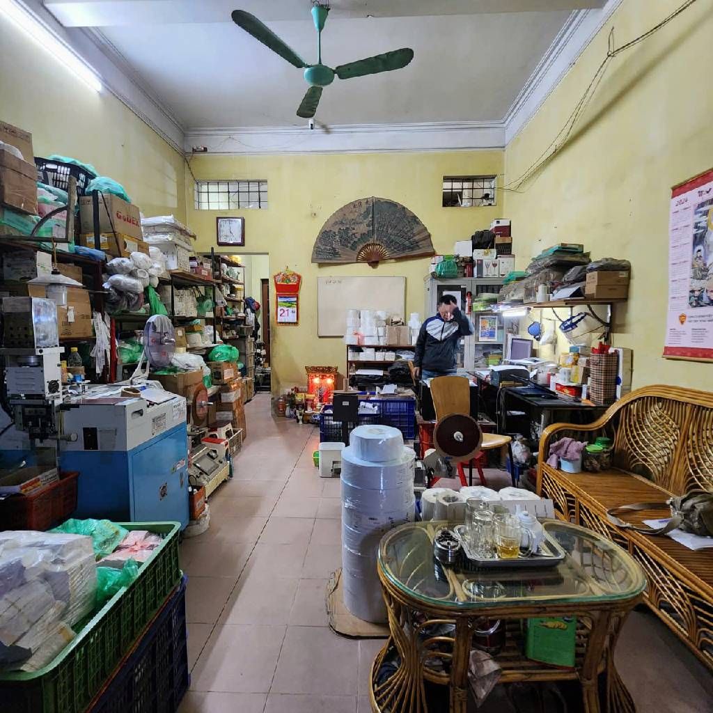 Bán nhà Xã Đàn - diện tích 80.1m2 3 tầng - Ô tô đỗ cửa - giá 22,5 tỷ