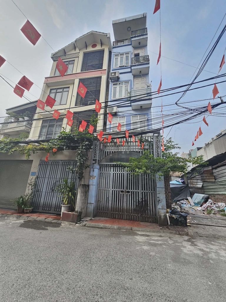 Bán nhà phố Lệ Mật 54,2m2 x 5 tầng, Q. Long Biên – Giá 11,8 tỷ
