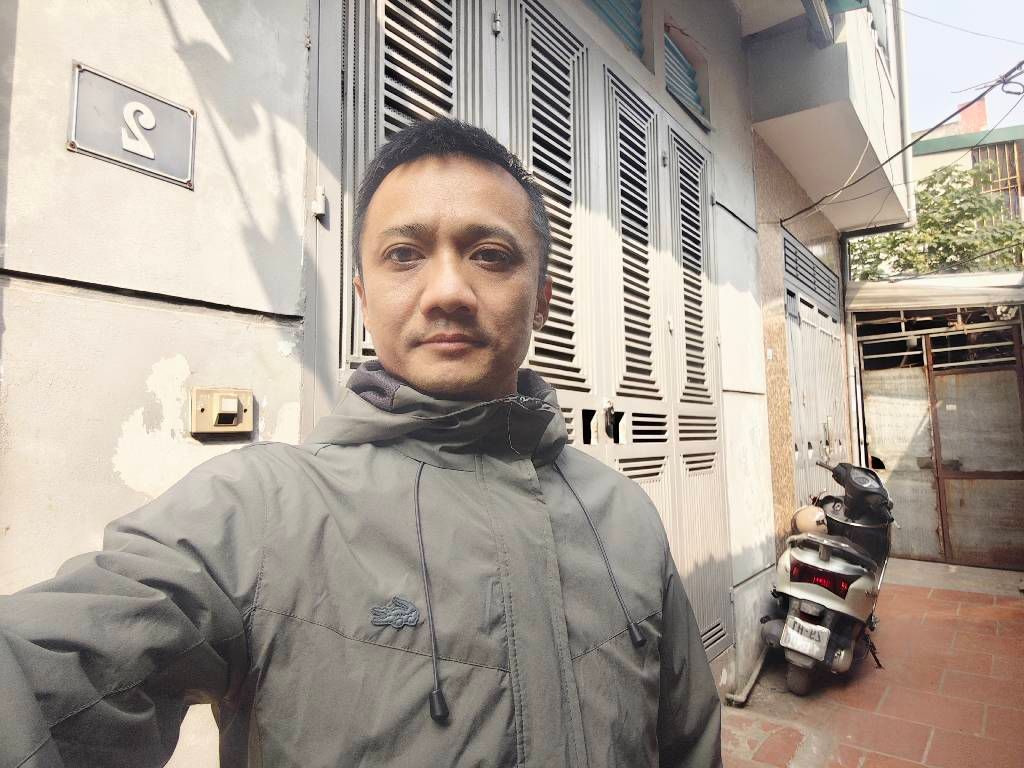 Bán nhà Tân Mai - diện tích 42m2 4 tầng - Nhà dân xây kiên cố, ô tô tránh - giá 10,5 tỷ