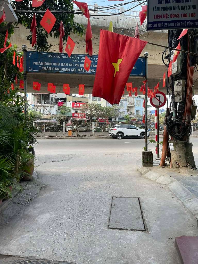 Bán nhà Nguyễn Văn Viên - diện tích 78m2 4 tầng - Lô góc, gần phố - giá 13 tỷ