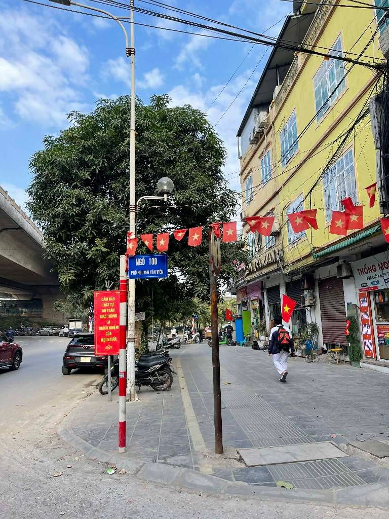 Bán nhà Nguyễn Văn Viên - diện tích 78m2 4 tầng - Lô góc, gần phố - giá 13 tỷ