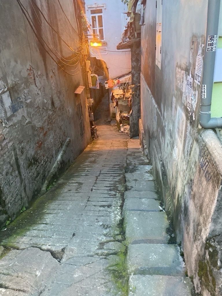 Bán nhà Đê Trần Khát Chân - diện tích 30m2 5 tầng - Nhà xây mới, thiết kế hiện đại về ở luôn - giá 7,3 tỷ