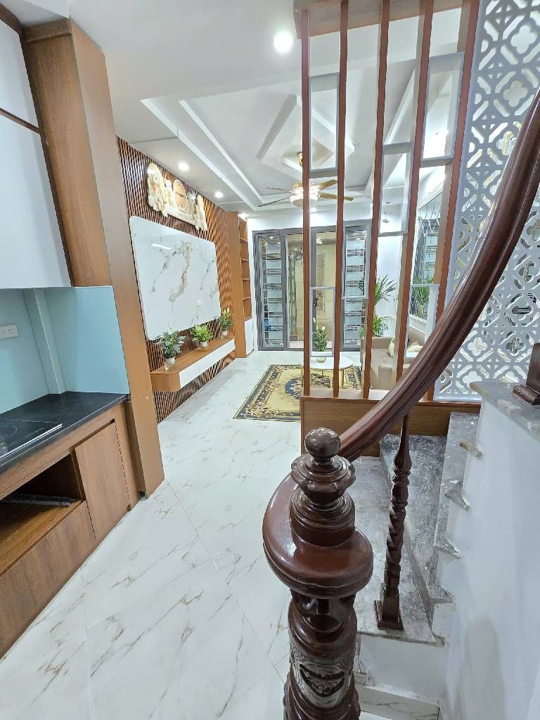 Bán nhà Vĩnh Hưng - diện tích 30m2 4 tầng - 2 mặt thoáng - giá 6,8 tỷ