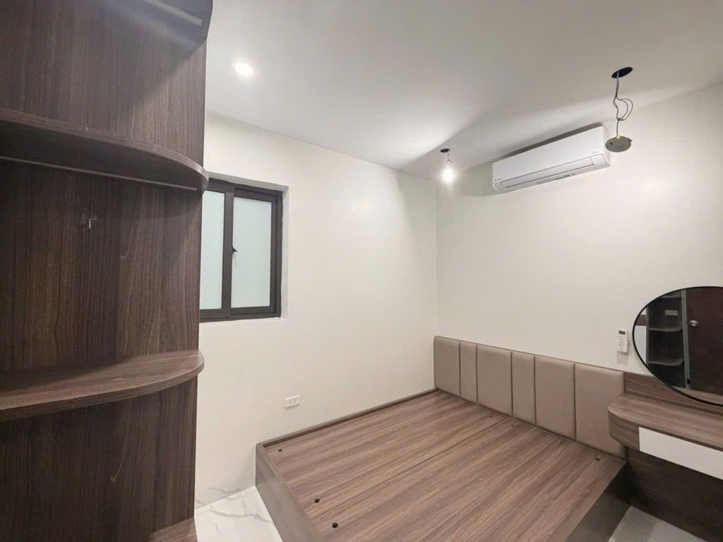 Bán nhà Huỳnh Thúc Kháng - diện tích 52m2 1 tầng - Căn góc 3 thoáng - giá 4,9 tỷ
