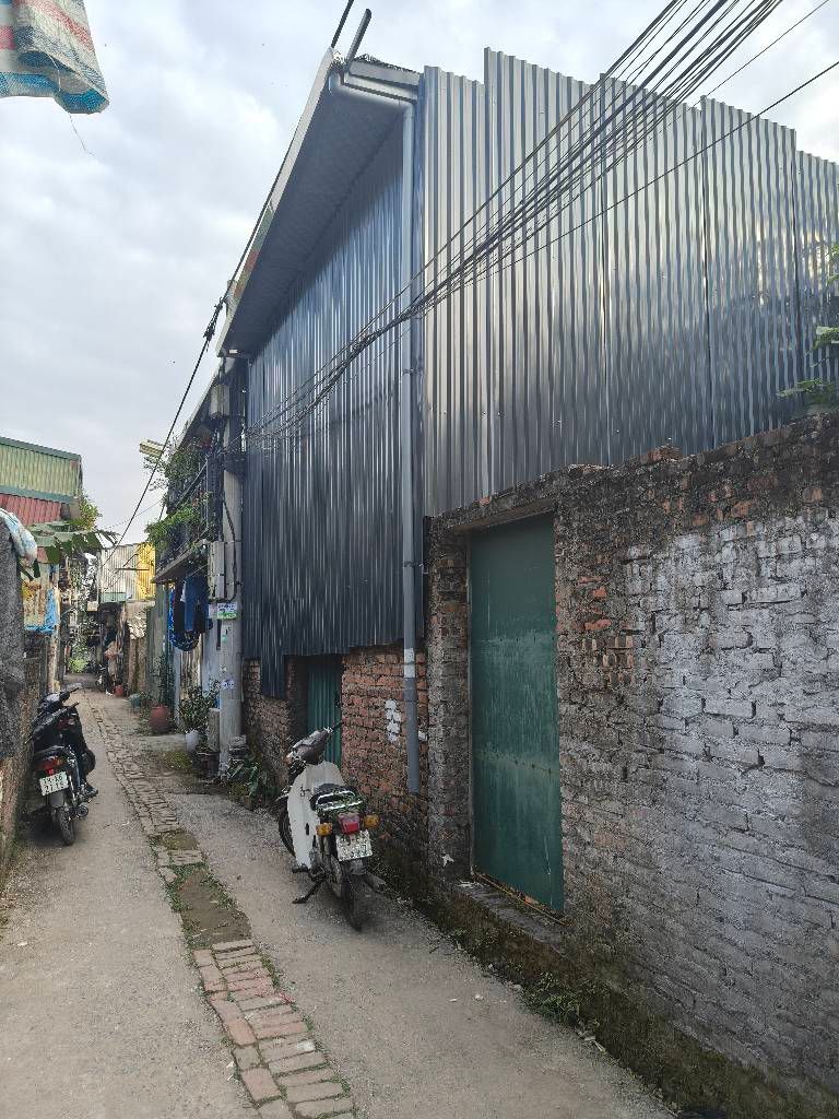 Bán nhà Thúy Lĩnh - diện tích 43m2 1 tầng - ô tô vào nhà thoải mái - giá 2 tỷ