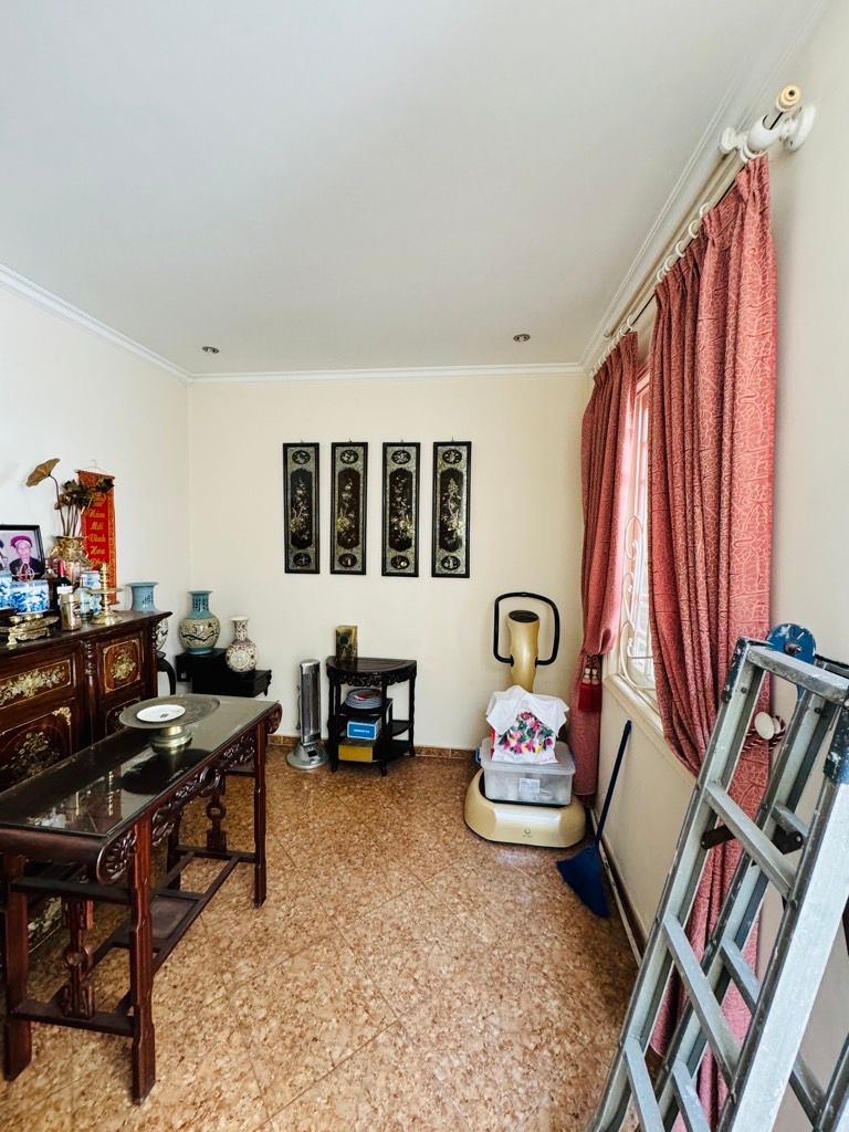 Bán nhà Nguyễn Lương Bằng - diện tích 65m2 4 tầng - Lô góc, ô tô đỗ cổng - giá 12,1 tỷ