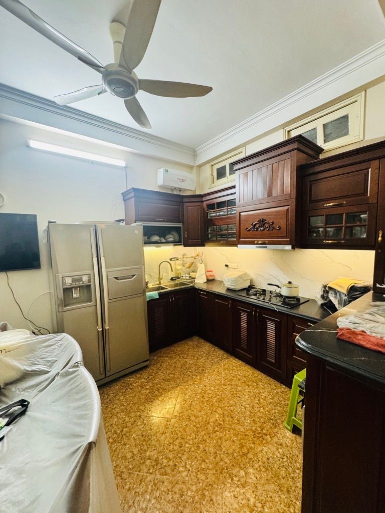 Bán nhà Nguyễn Lương Bằng - diện tích 65m2 4 tầng - Lô góc, ô tô đỗ cổng - giá 12,1 tỷ