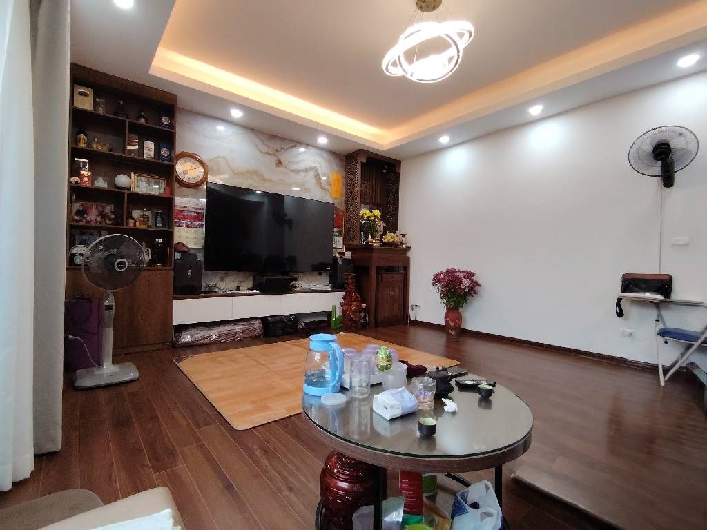 Bán nhà Nguyễn Hữu Thọ - diện tích 124.1m2 4 tầng - Lô góc - giá 10,5 tỷ