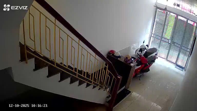 Bán nhà Trung Tả - diện tích 33.7m2 5 tầng - Lô góc, mặt ngõ thông - giá 8,6 tỷ