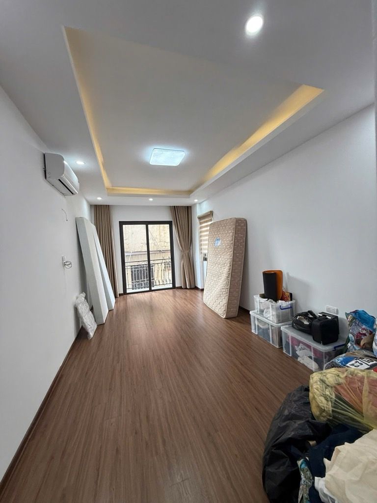 Bán nhà Kim Ngưu - diện tích 35m2 5 tầng - LÔ GÓC THANG MÁY - giá 14 tỷ