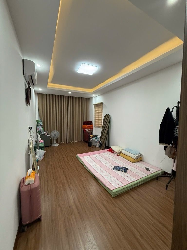 Bán nhà Kim Ngưu - diện tích 35m2 5 tầng - LÔ GÓC THANG MÁY - giá 14 tỷ