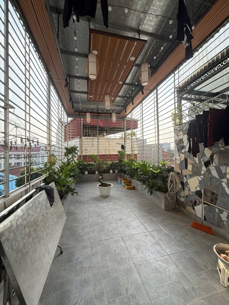 Bán nhà Kim Ngưu - diện tích 35m2 5 tầng - LÔ GÓC THANG MÁY - giá 14 tỷ