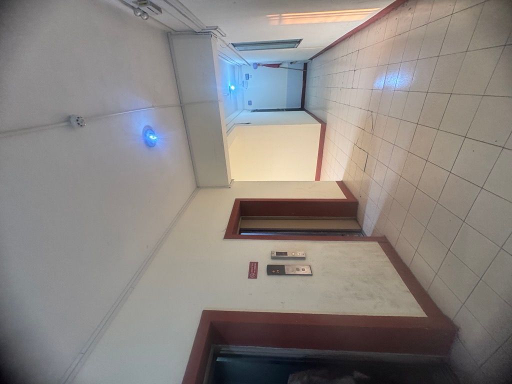 Bán nhà Định Công - diện tích 70m2 14 tầng - Chung cư mặt phố chính - giá 4,8 tỷ