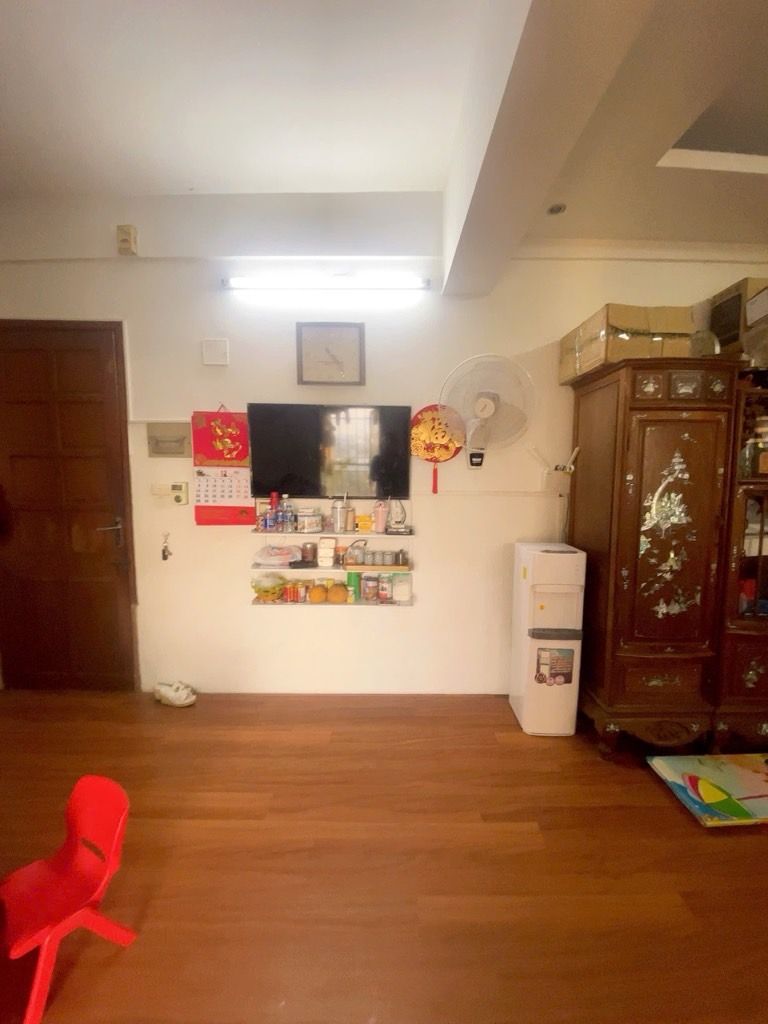 Bán nhà Định Công - diện tích 70m2 14 tầng - Chung cư mặt phố chính - giá 4,8 tỷ