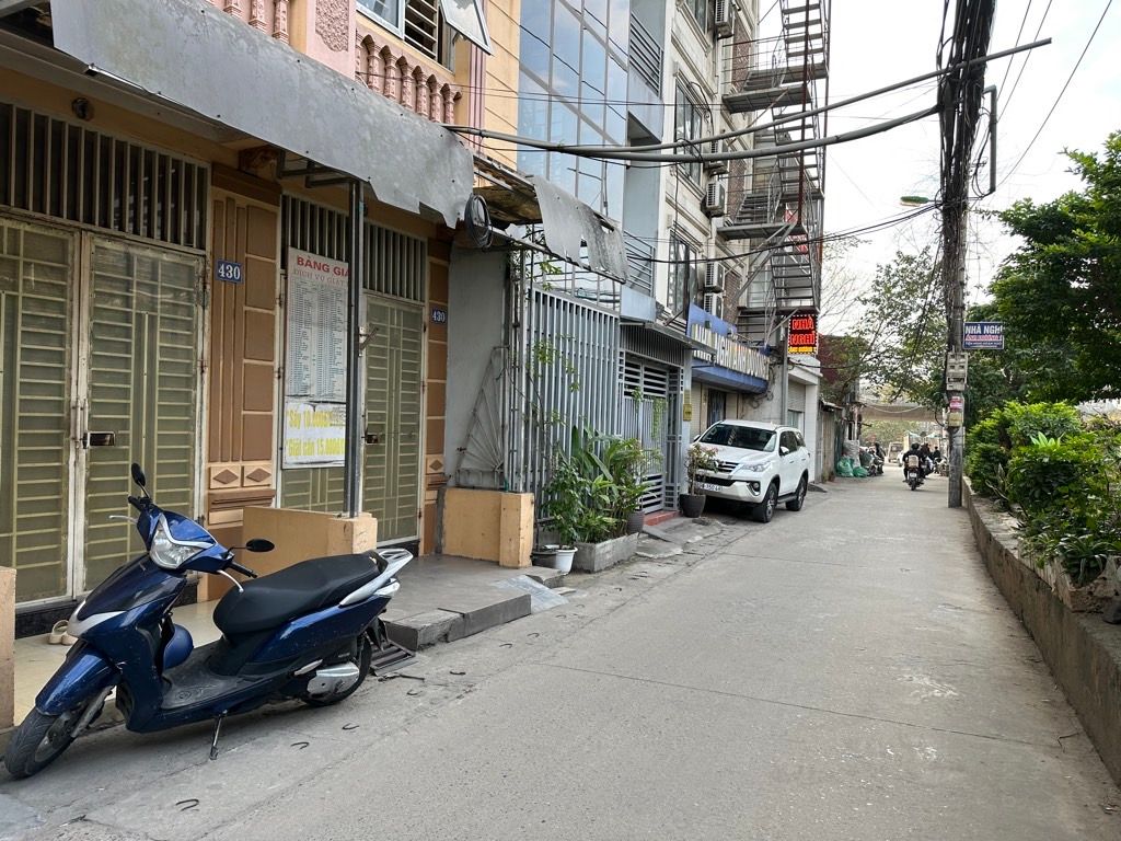 Bán nhà Nguyễn Khoái - diện tích 35.7m2 4 tầng - Mặt phố, kinh doanh tốt - giá 8,75 tỷ