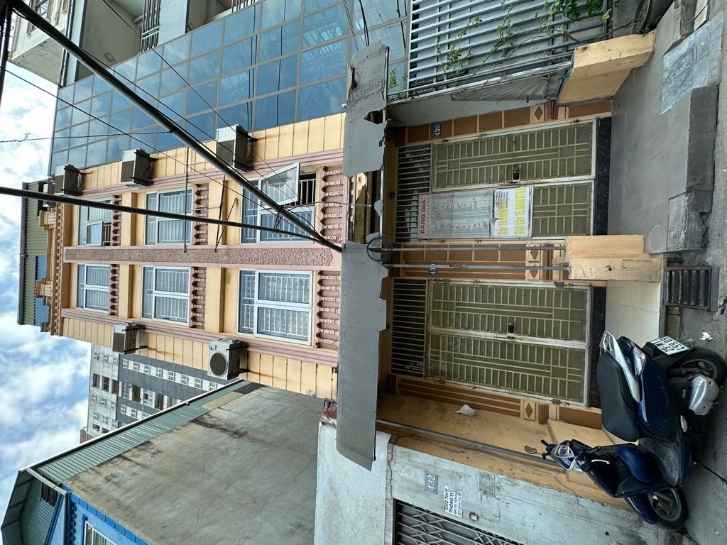 Bán nhà Nguyễn Khoái - diện tích 32m2 4 tầng - Mặt phố, kinh doanh tốt - giá 8,55 tỷ