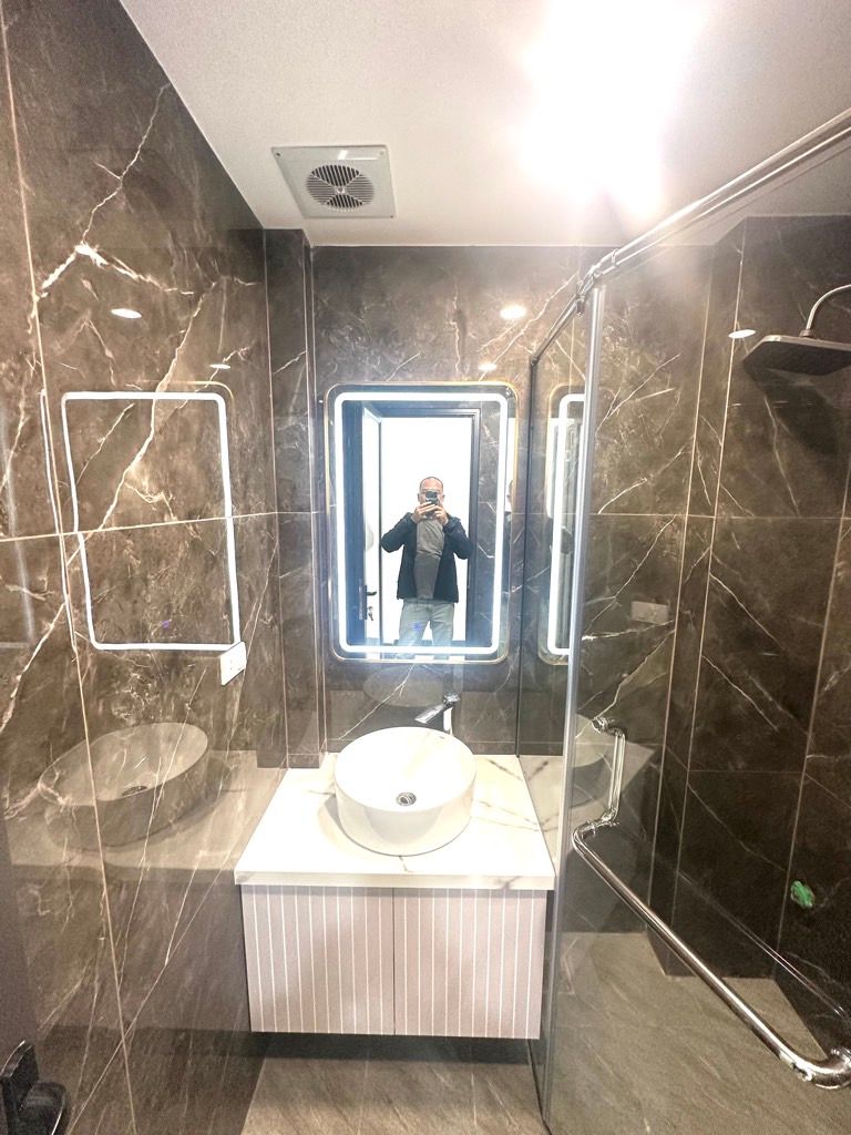 Bán nhà Nguyễn Chính - diện tích 54m2 5 tầng - Ô tô tránh - giá 17,5 tỷ