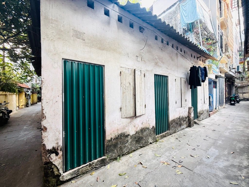 Bán nhà Bạch Đằng - diện tích 91m2 1 tầng - Cấp 4 lô góc 3 thoáng - giá 14,9 tỷ