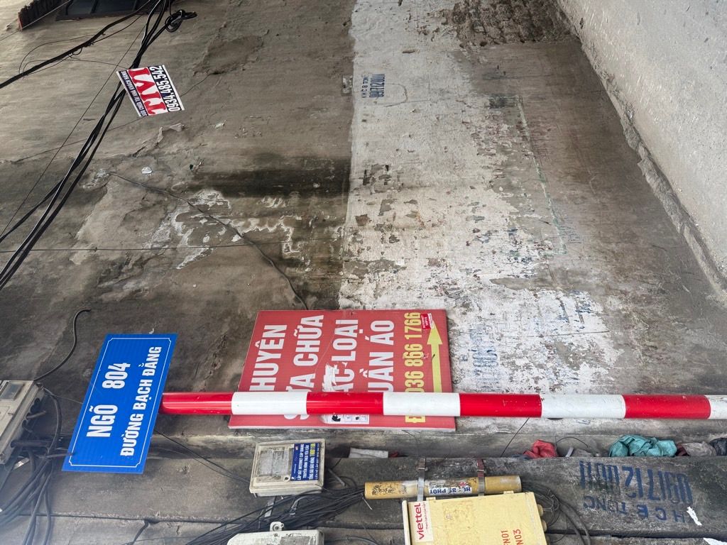 Bán nhà Bạch Đằng - diện tích 91m2 1 tầng - Cấp 4 lô góc 3 thoáng - giá 14,9 tỷ