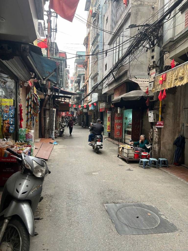 Bán nhà Văn Chương - diện tích 29m2 4 tầng - Lô góc - giá 12,6 tỷ