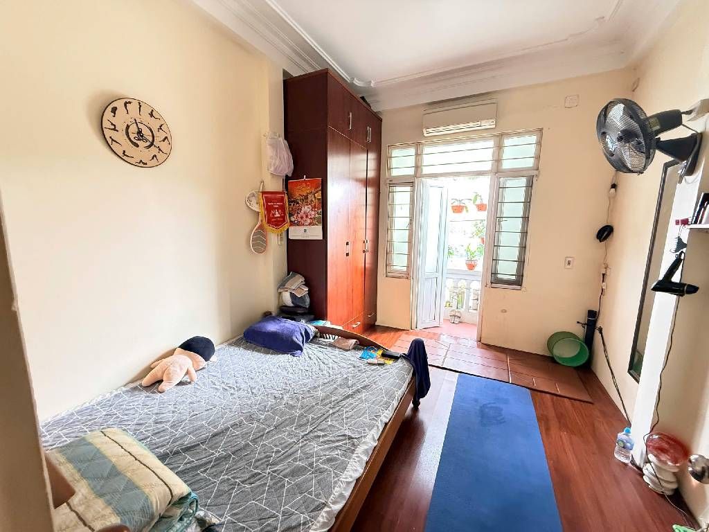 Bán nhà Mai Anh Tuấn - diện tích 16m2 5 tầng - ô tô tránh - giá 15,35 tỷ