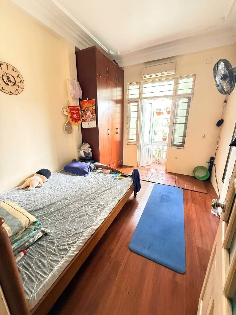 Bán nhà Mai Anh Tuấn - diện tích 16m2 5 tầng - ô tô tránh - giá 15,35 tỷ