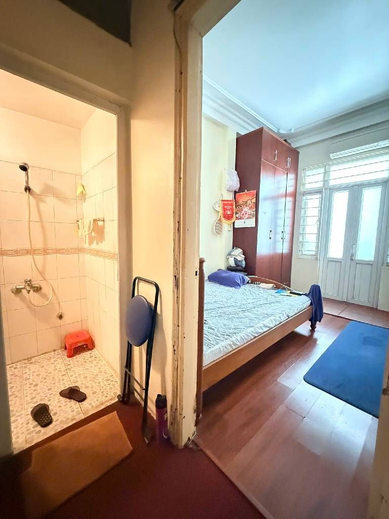 Bán nhà Mai Anh Tuấn - diện tích 16m2 5 tầng - ô tô tránh - giá 15,35 tỷ